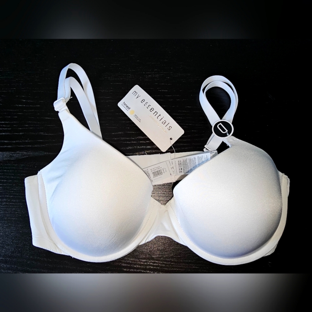 NEW Women'secret white classic bra